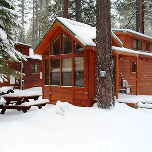 Cedar Pines Holiday park